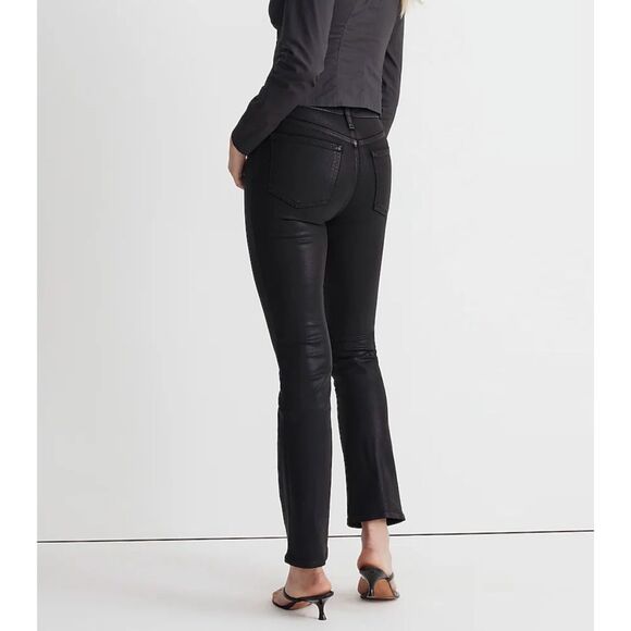 Madewell Petite‎ Kick Out Crop Jeans: Coated Edition in True Black Wash Size P29 - Picture 3 of 15